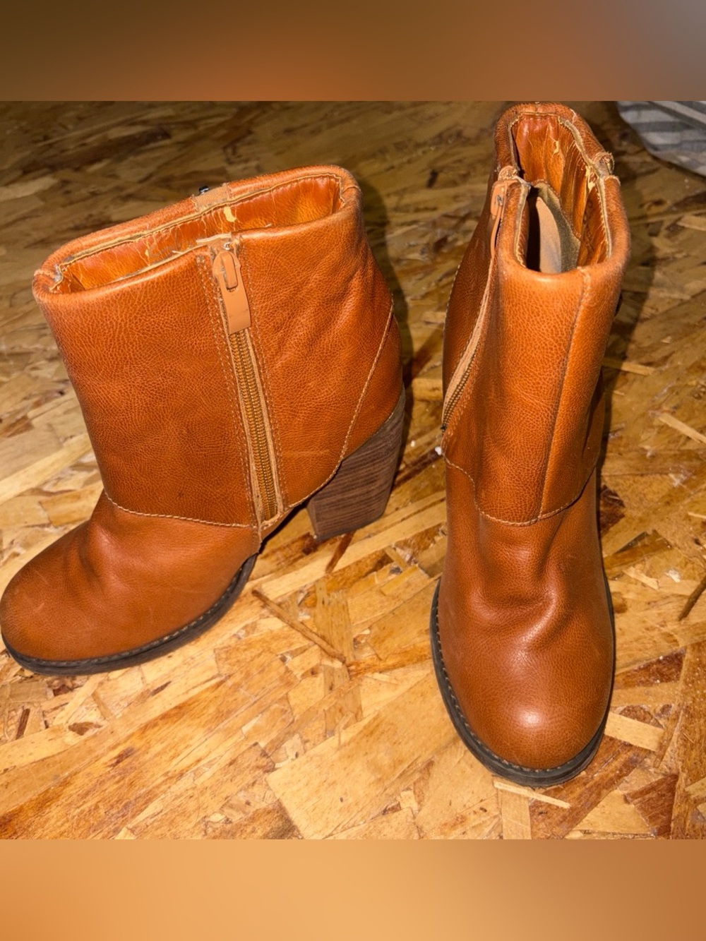 Sbicca Cognac Leather Ankle Boots with Block Heel